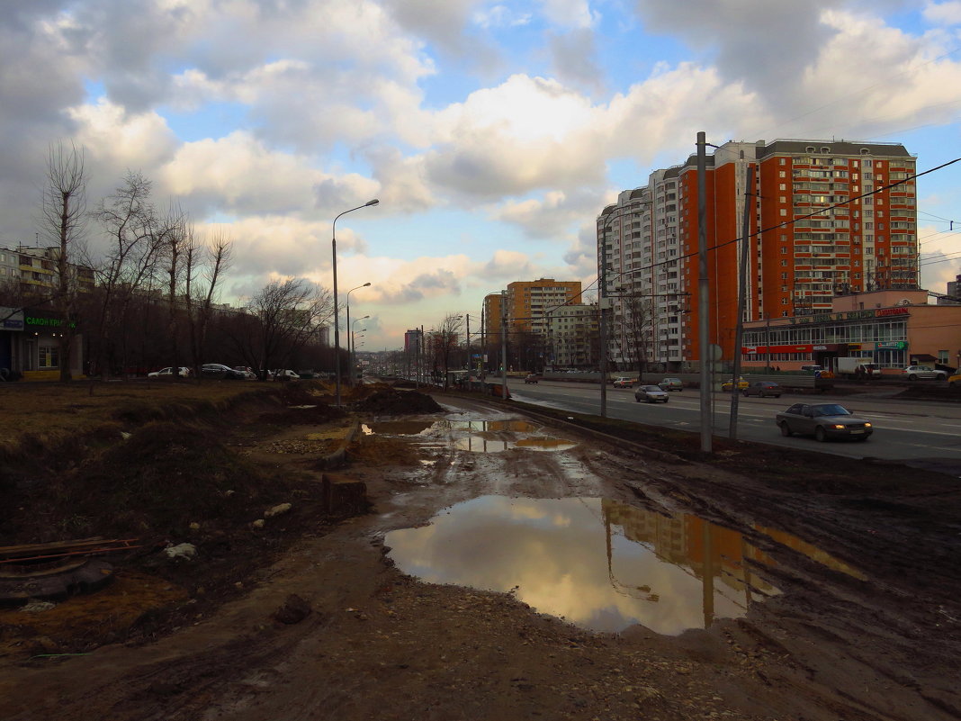 У каждого своя Москва - Андрей Лукьянов