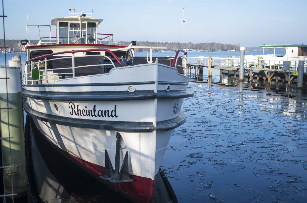 В речном порту оз. Wannsee - Александр 