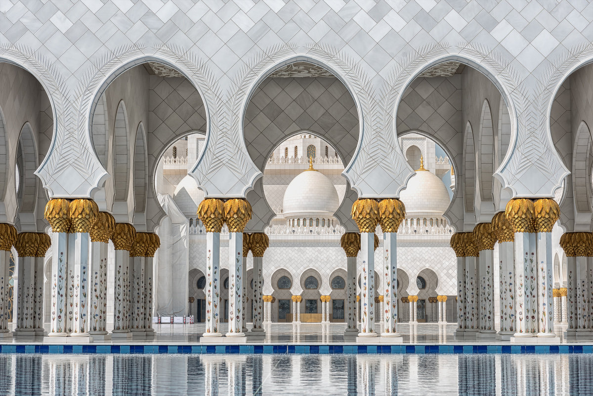 В мечети Шейха Зайда в Абу-Даби - Владимир Горубин