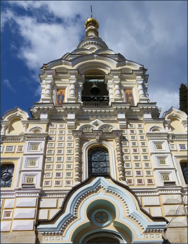 Колокольня Александро-Невского собора в Ялте - Ирина Лушагина