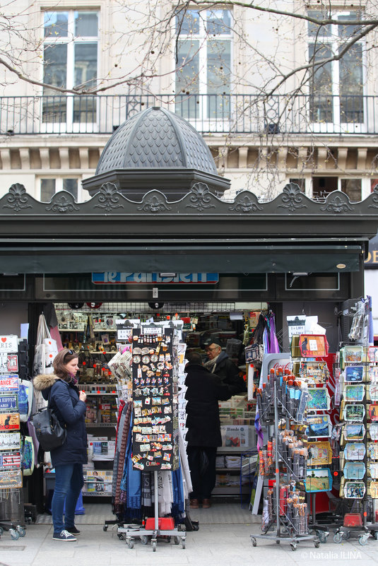 Газетный киоск в Париже - Фотограф в Париже, Франции Наталья Ильина