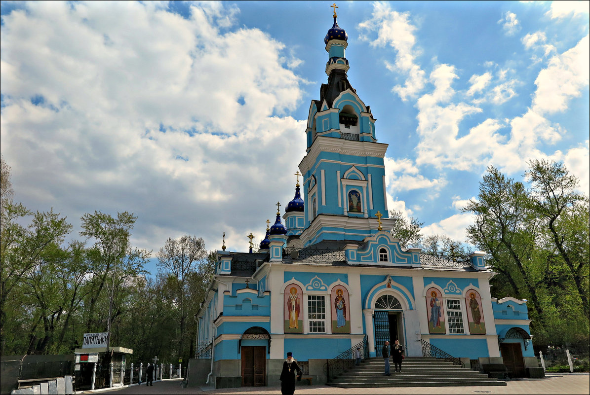 Иоанно-Предтеченский собор в Екатеринбурге - Leonid Rutov
