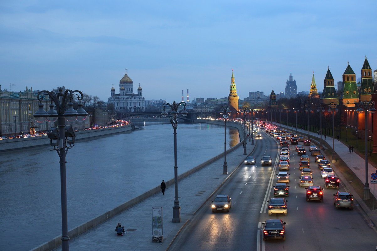 Вечерняя Москва. - Larisa Gavlovskaya