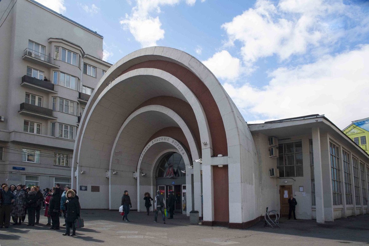 Станция метро Красные ворота - Вячеслав 