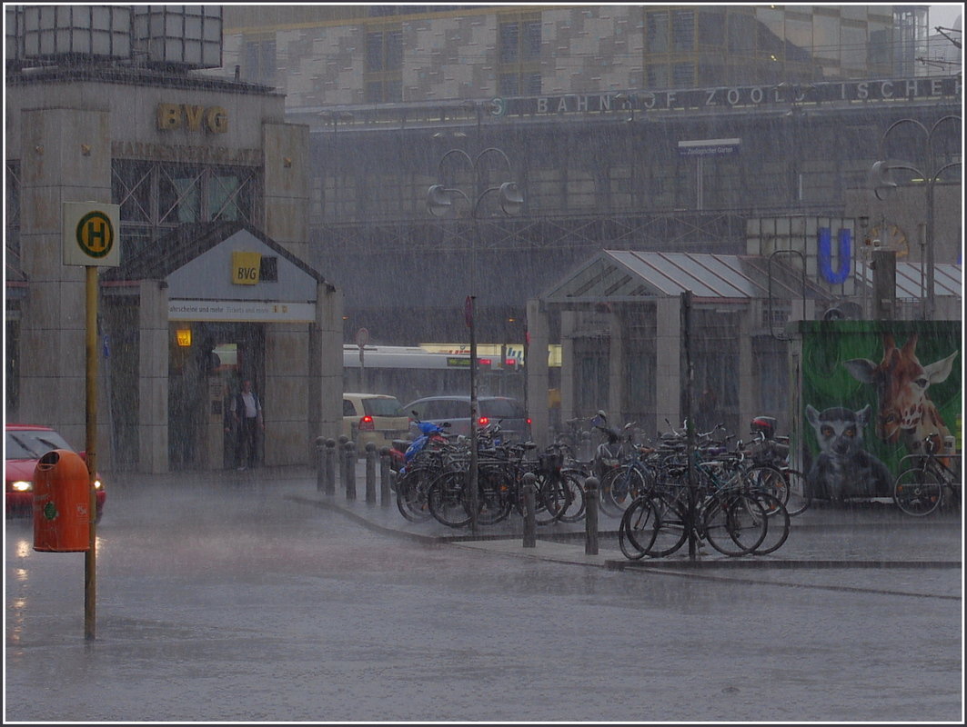В Берлине дождь... - Николай Панов