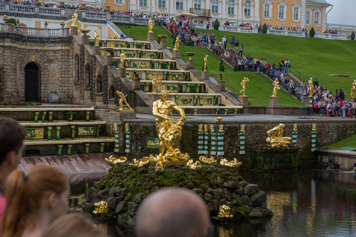 Путешествие из Петербурга в Москву.(Питер) - юрий макаров