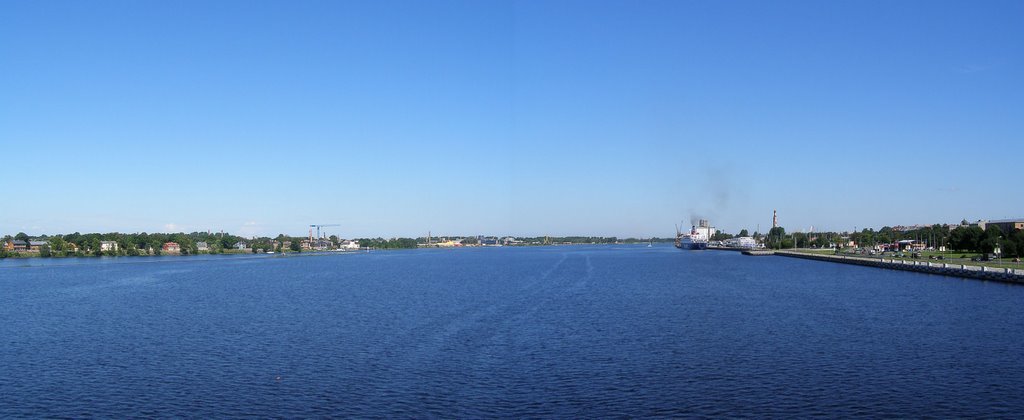река Даугава в Риге - Анна Воробьева