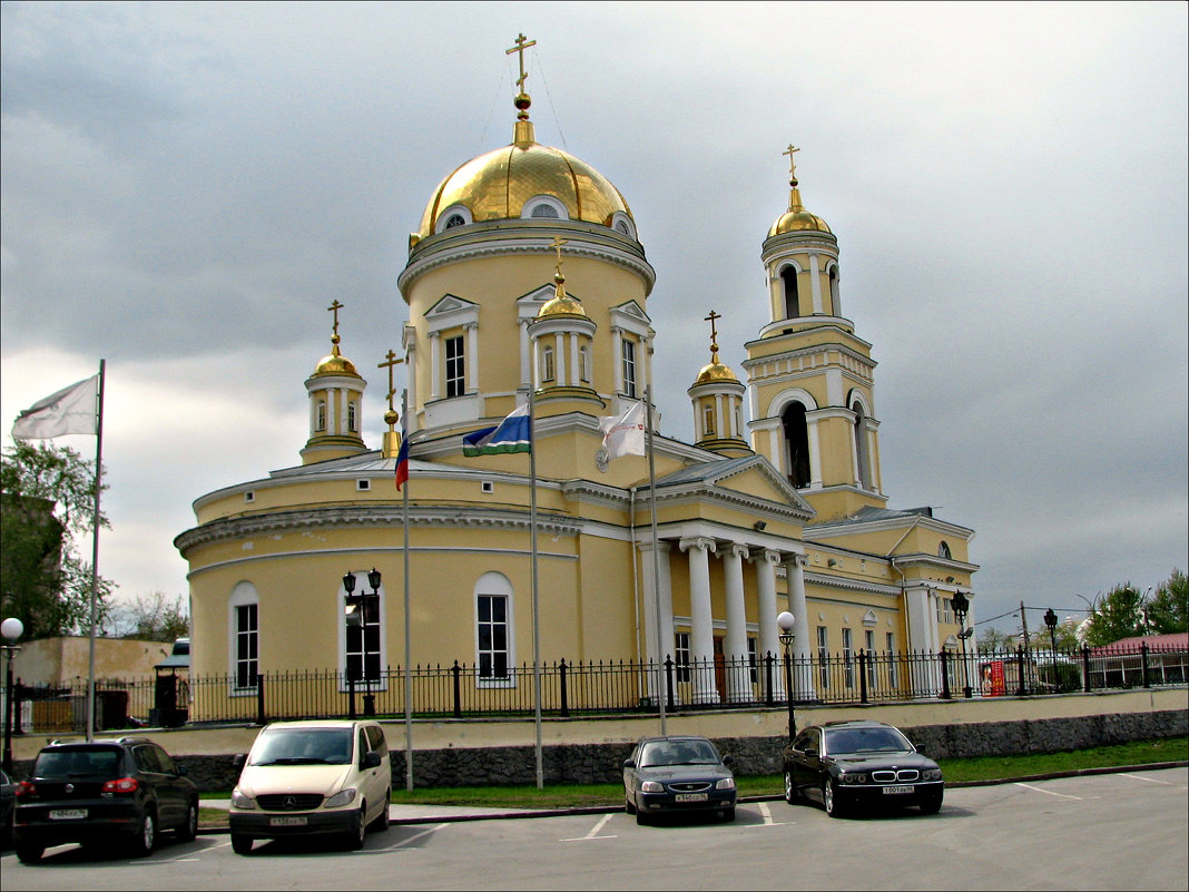 Свято-троицкий кафедральный собор в Екатеринбурге - Leonid Rutov