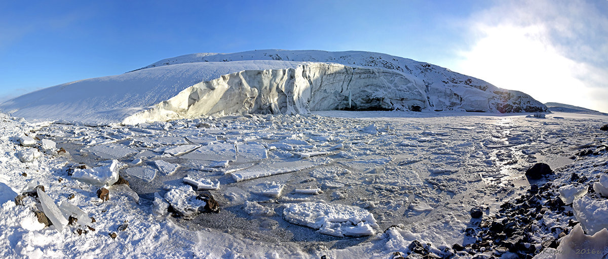 Ледник на озере - Сергей Карцев