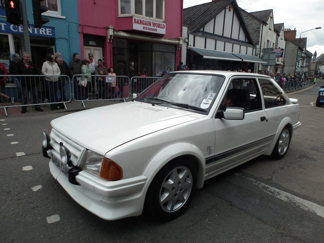 Ford Escort RS1600 - Natalia Harries