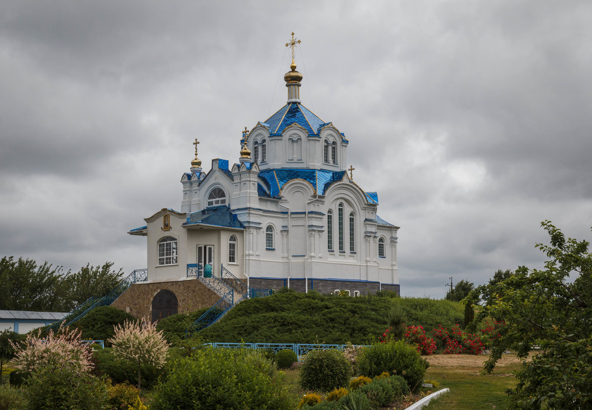 Скитская церковь в честь Благовещения Пресвятой Богородицы Мгарского монастыря - Андрей Нибылица