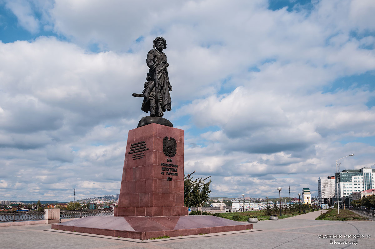 Памятник основателям Иркутска - Sait Profoto