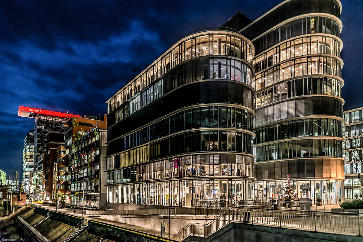 Medienhafen Düsseldorf - Konstantin Rohn