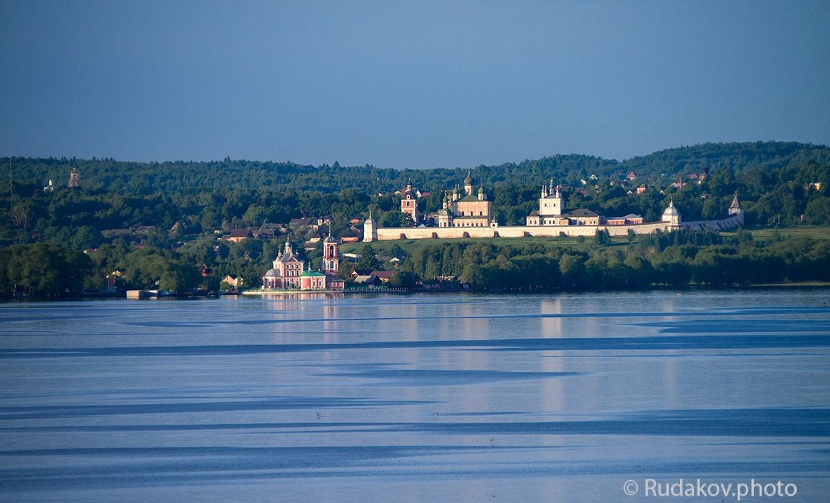 Плещеево озеро монастырь