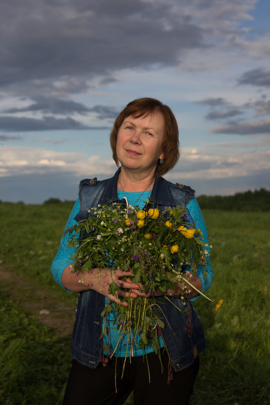 Жизненный портрет в луговых травах - Татьяна Копосова