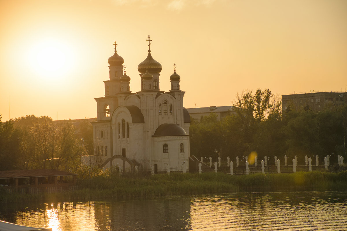 Храм Архистратига Михаила в Павлодаре. - Юлия Шмалюе