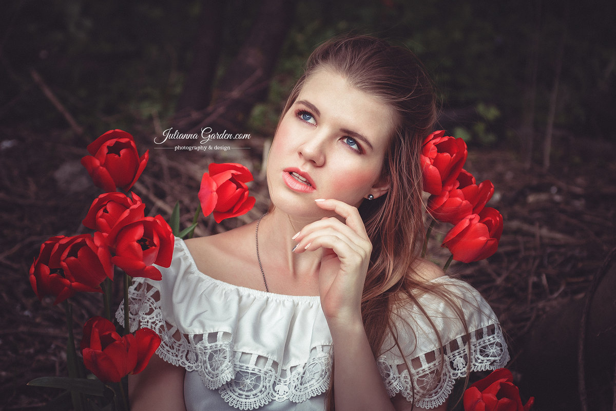 Красные тюльпаны - Юлианна Гарден
