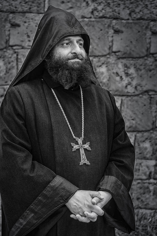 Армения. Священник - Борис Гольдберг