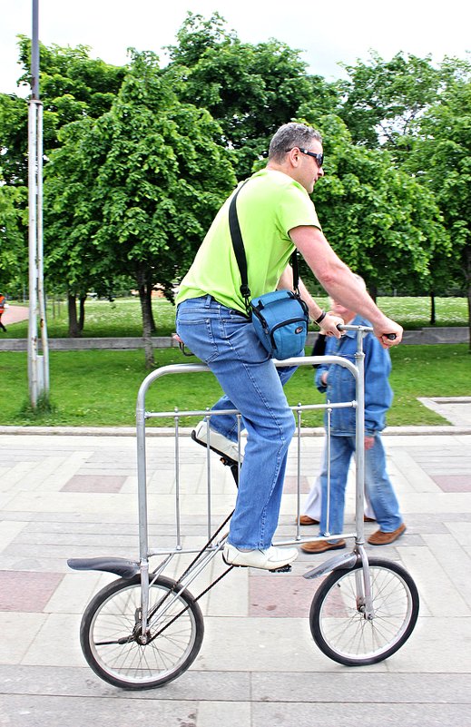 Сразу...на работу...... - Слава 