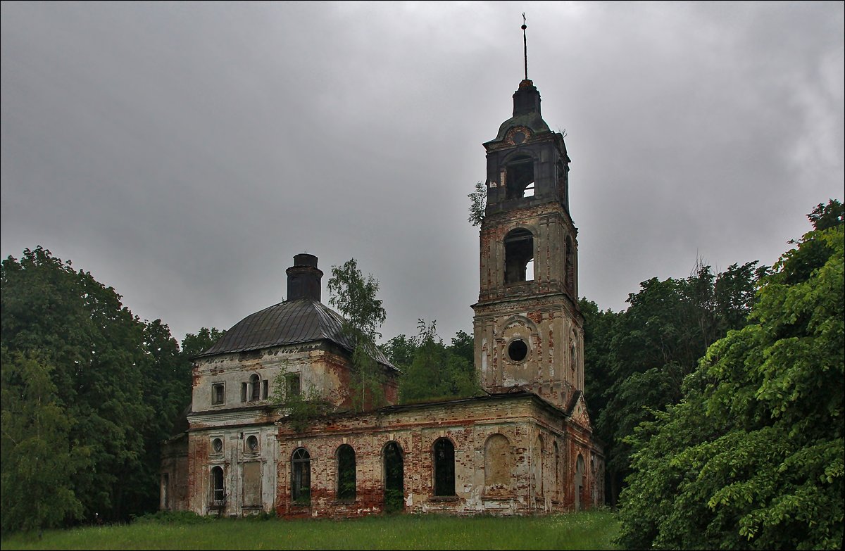 Церковь Благовещения Пресвятой Богородицы в Загорье, 1800-1805 - Дмитрий Анцыферов