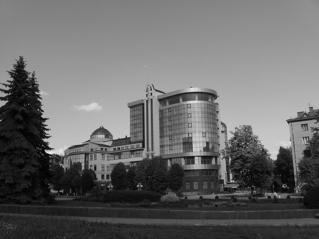 Офисный   центр   в    Ивано - Франковске - Андрей  Васильевич Коляскин