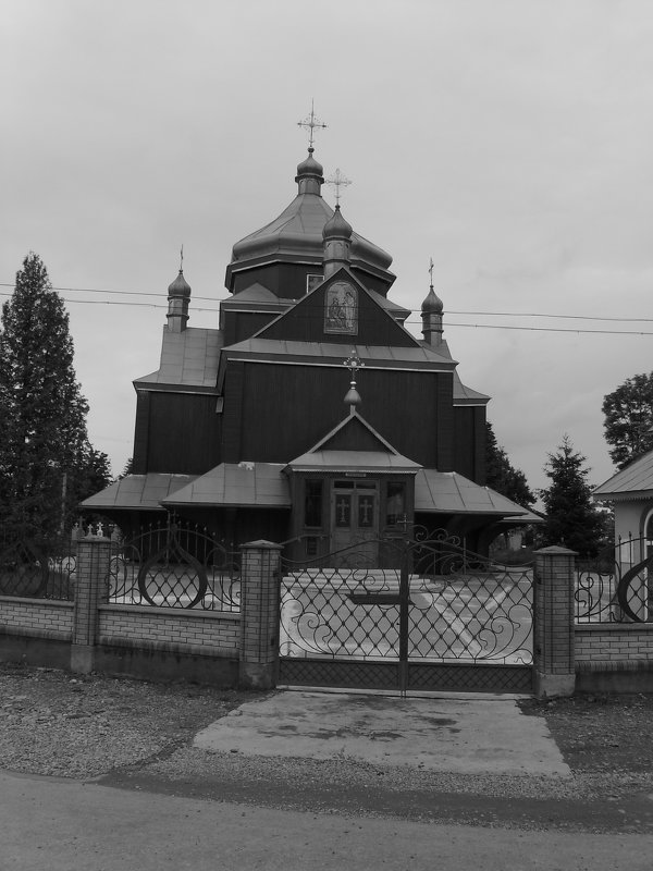 Греко - католический   храм   в   Чукаливке - Андрей  Васильевич Коляскин
