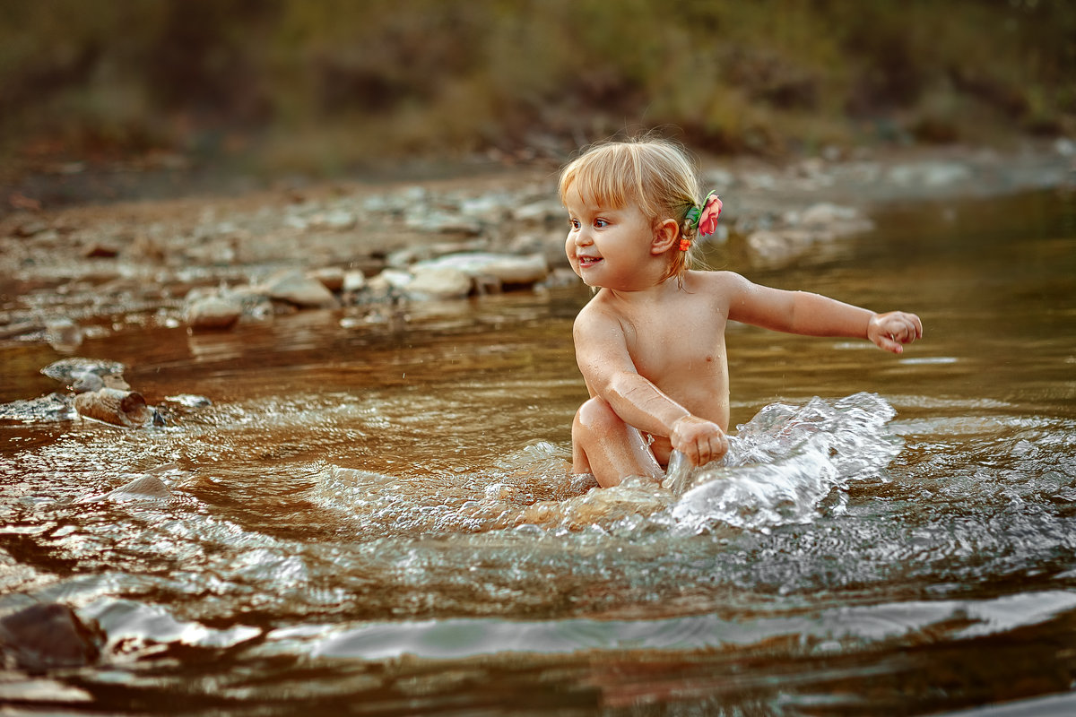 радость детства- купание в речке - Алёна Дуклер