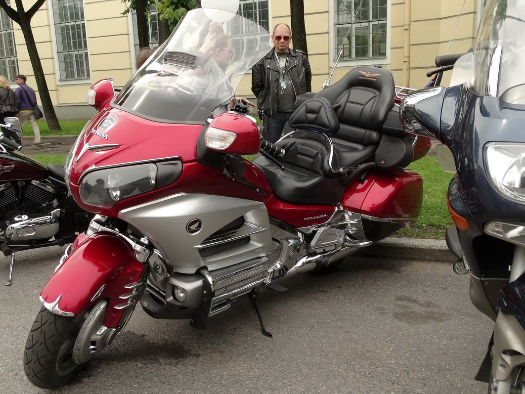 Мотоцикл - Владимир Гилясев