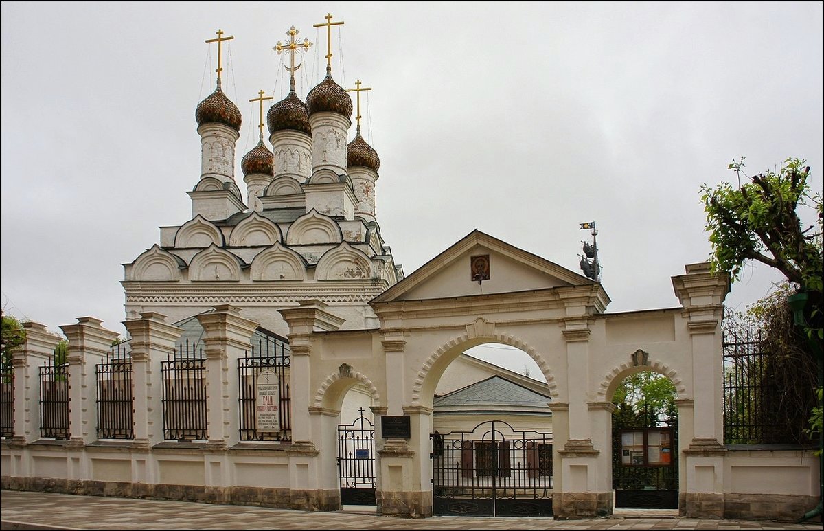 Церковь Николая Чудотворца в Голутвине... - марк 