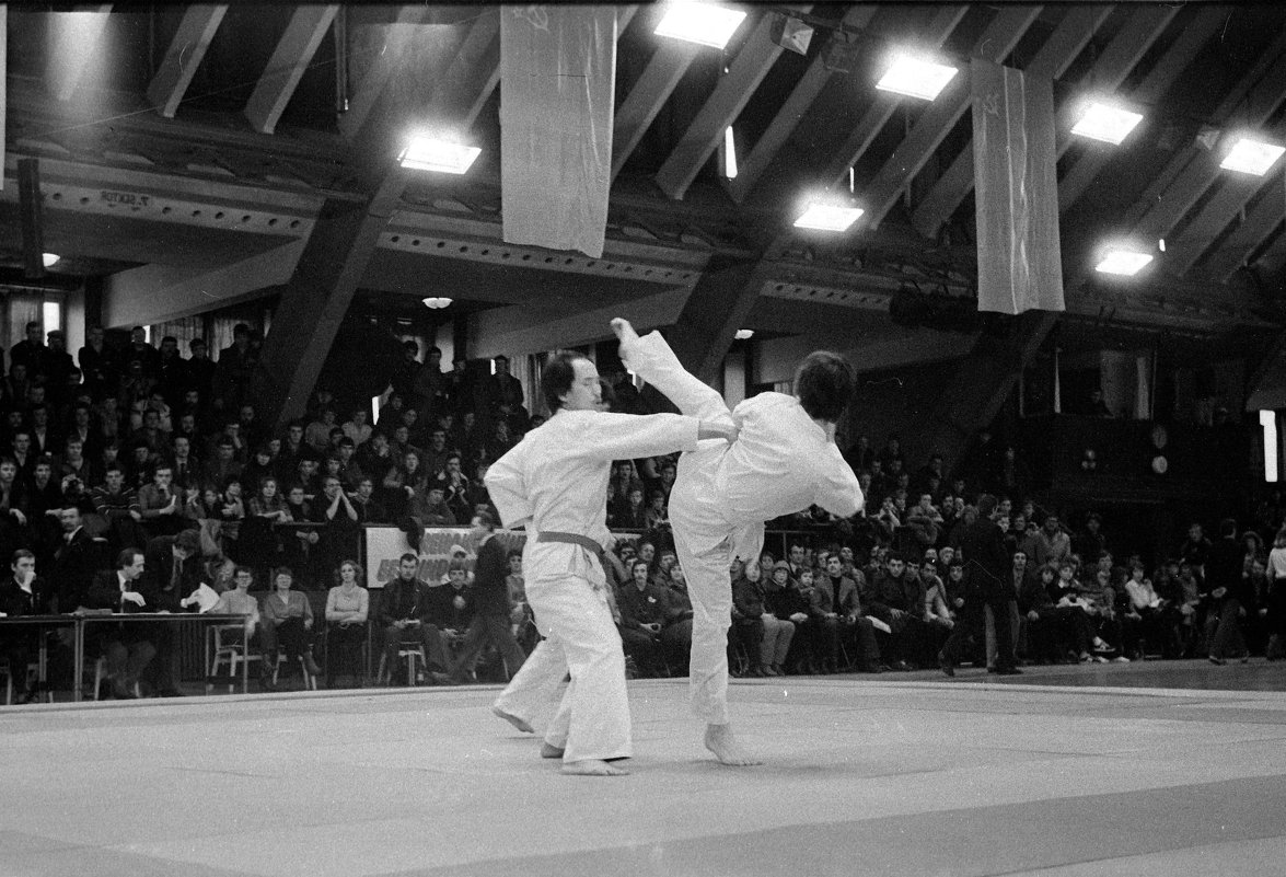 Чемпионат СССР по спортивному каратэ . Таллин 1982 - Игорь Смолин