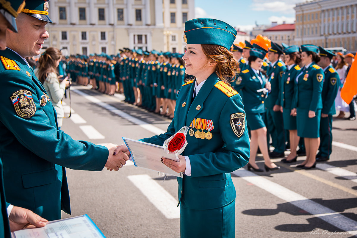 Торжественное вручение - Ева Олерских