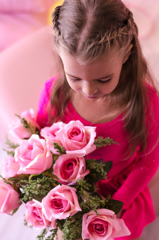Даже маленькие девочки обожают цветы - Ольга Штанько