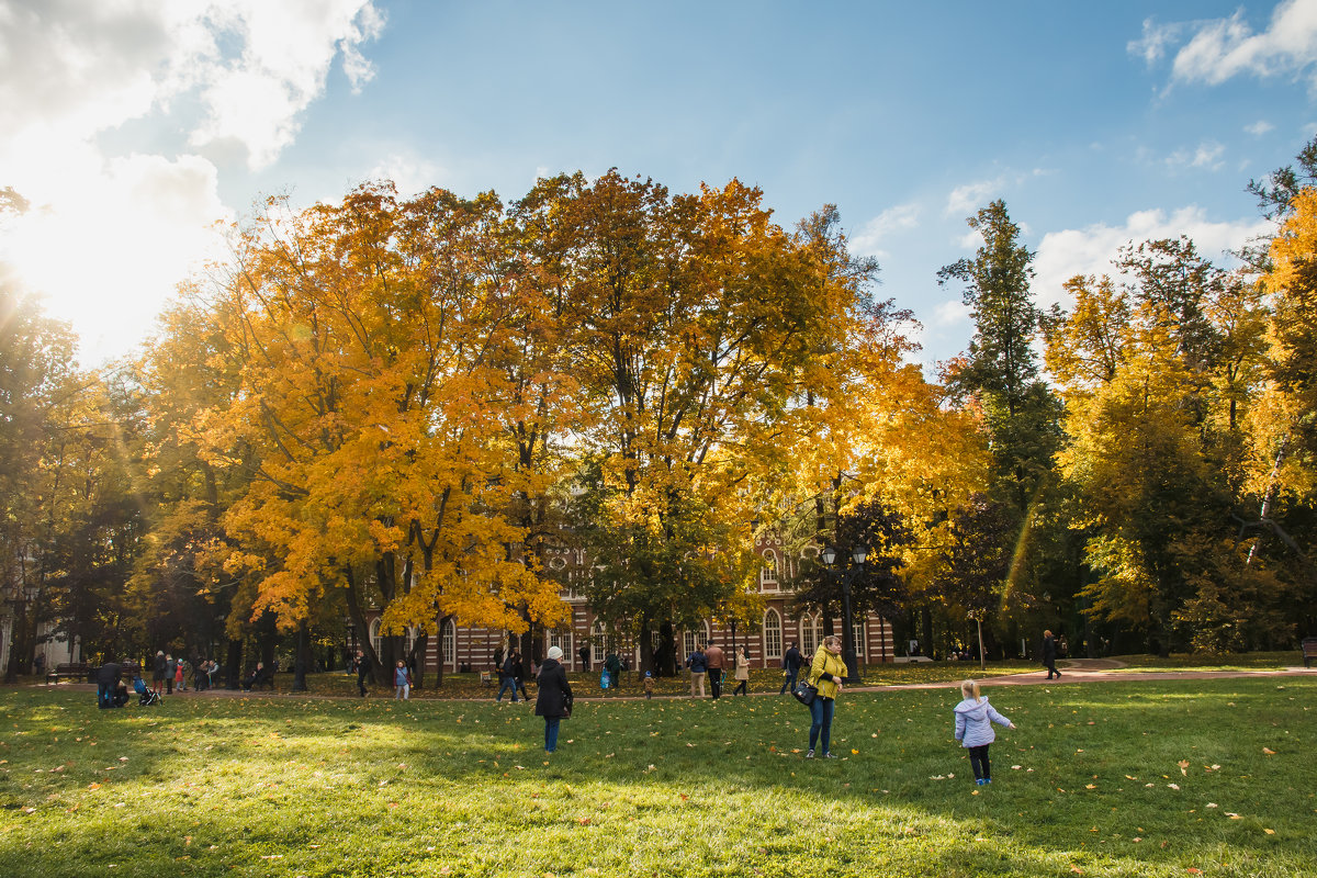 Осень в Царицыно - Nyusha .