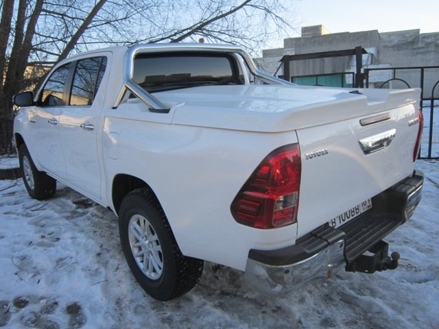 Белый пикап Toyota - Дмитрий Никитин