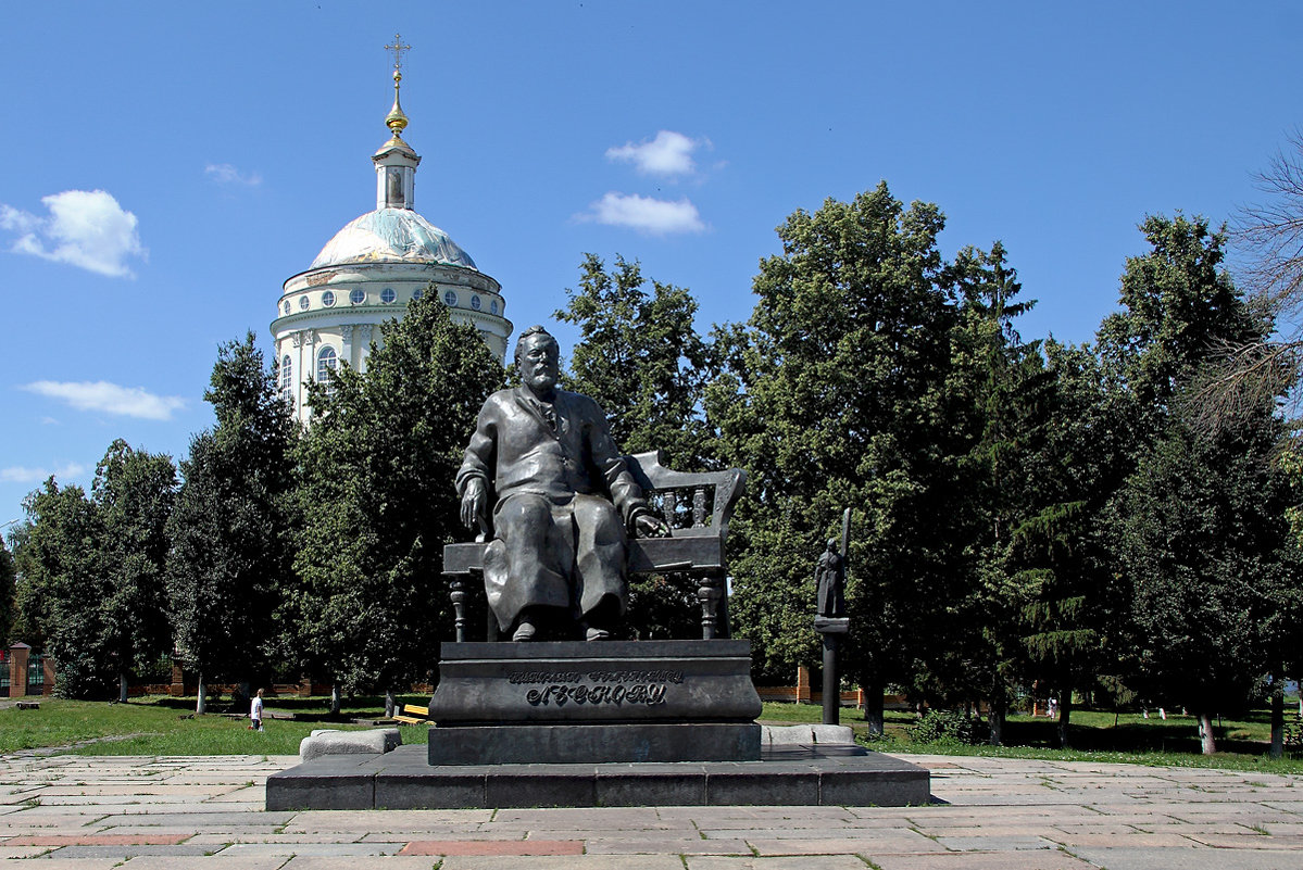 Памятник Н.С.Лескову. Орел - MILAV V