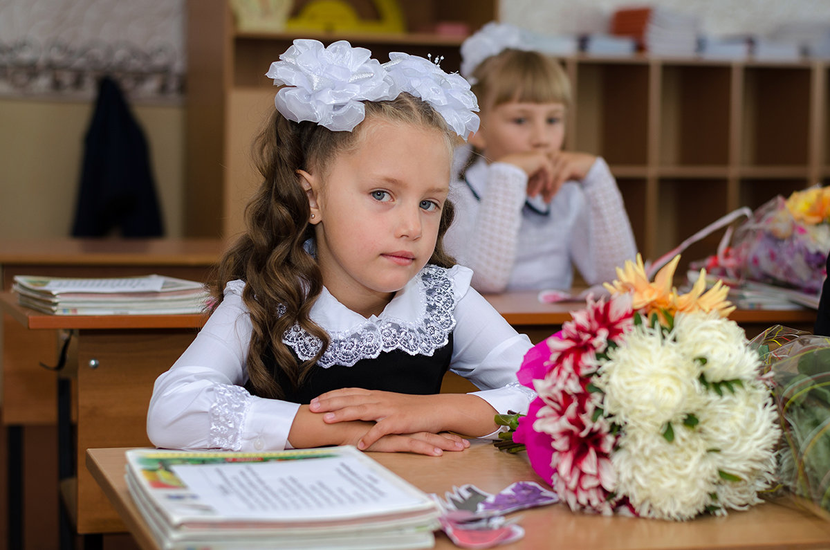 in school - Николай Колобов