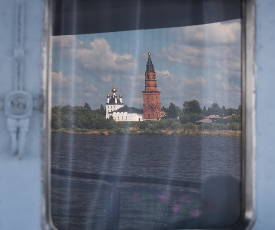 Путешествие из Петербурга в Москву.Волга. - юрий макаров