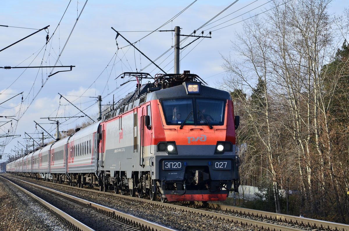 Электровоз ЭП20-027 - Денис Змеев