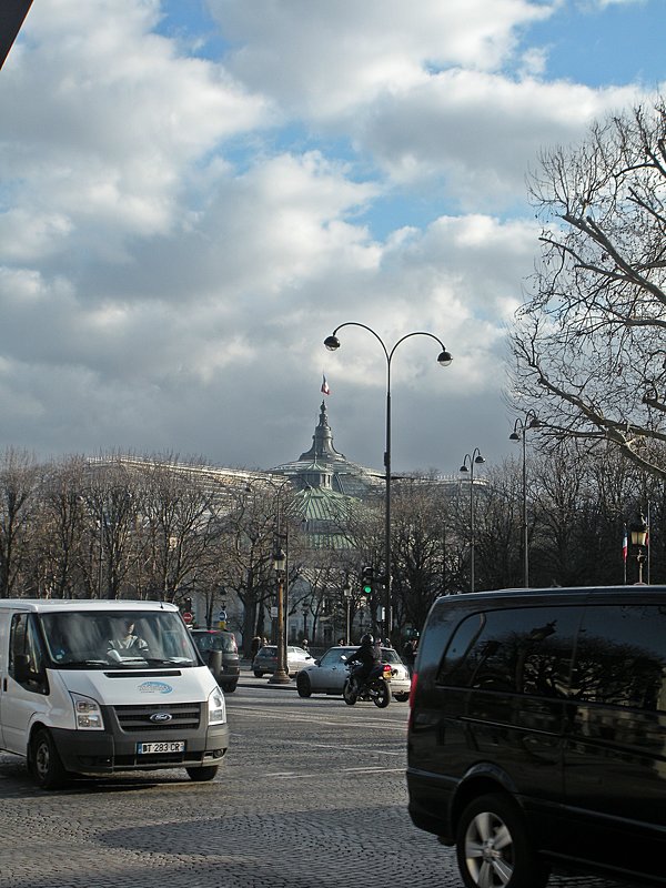 Зимний Париж из авто . - Виталий Селиванов 