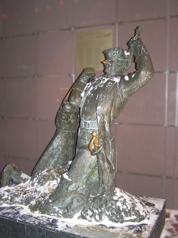 Памятник барону Мюнхгаузену - Анна Воробьева
