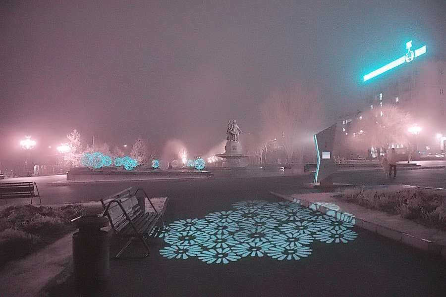 evening city in the fog - Alexander Varykhanov