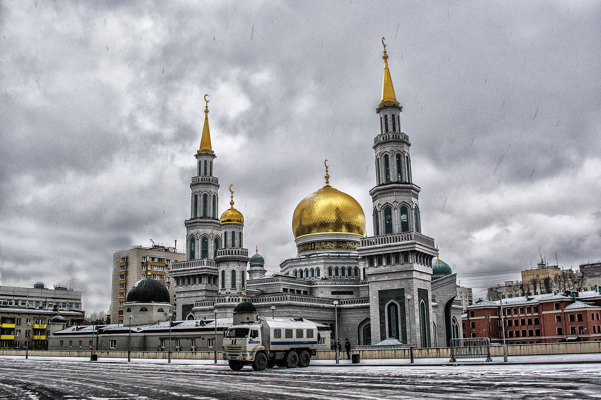 Главная мечеть в столице.... - Юрий Яньков