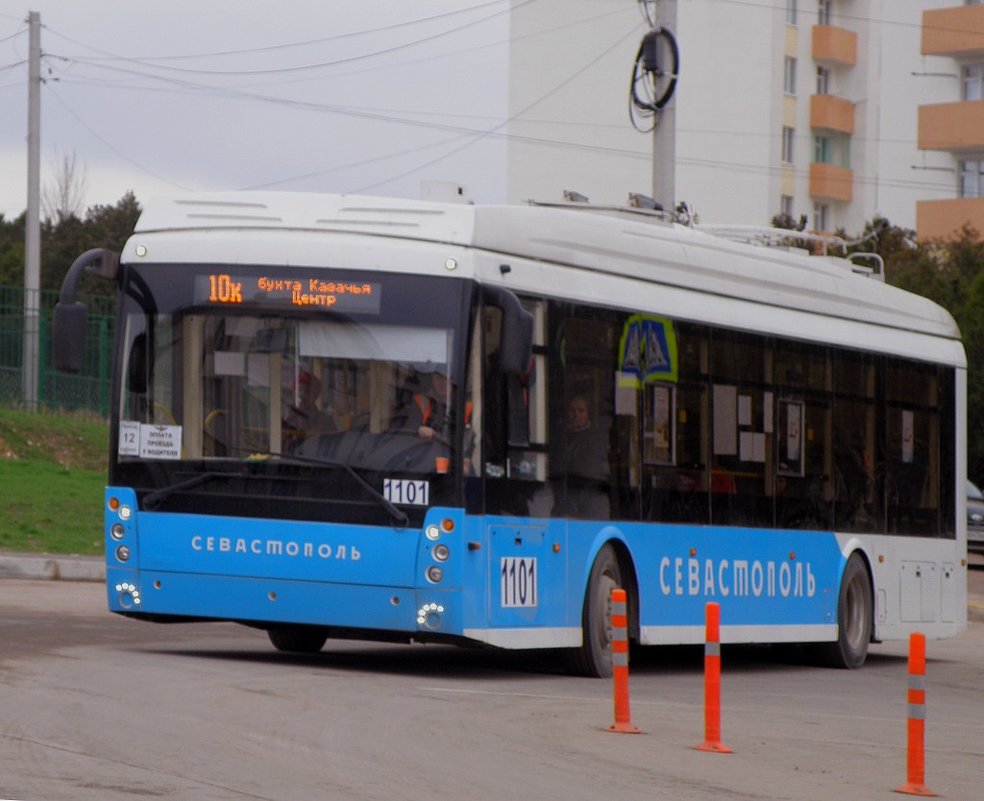 Автономный троллейбус на линии - Александр Рыжов