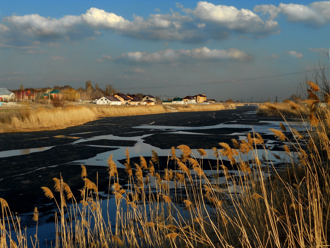 Весёленький ледок на реке Сазанлей - Андрей Каманин