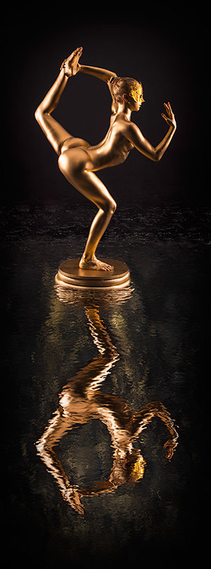 Gold body art - Vladimir Sagadeev