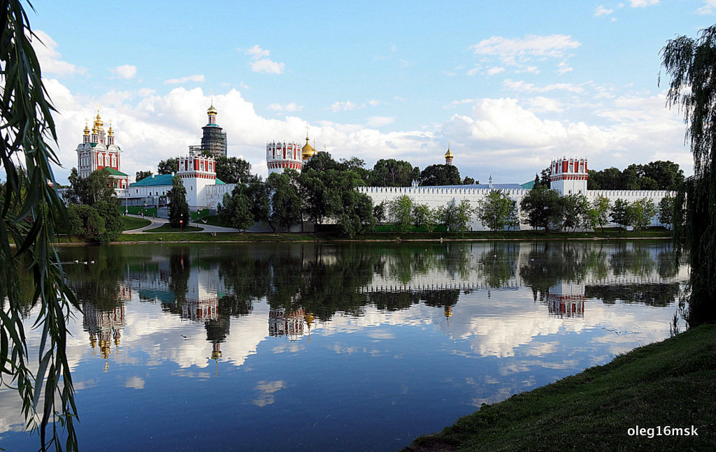 намоленные места России - Олег Лукьянов