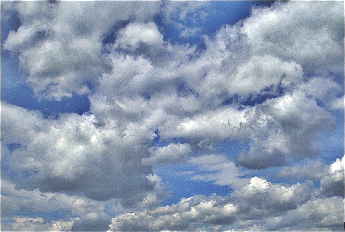 Весенние облака - Нина Корешкова