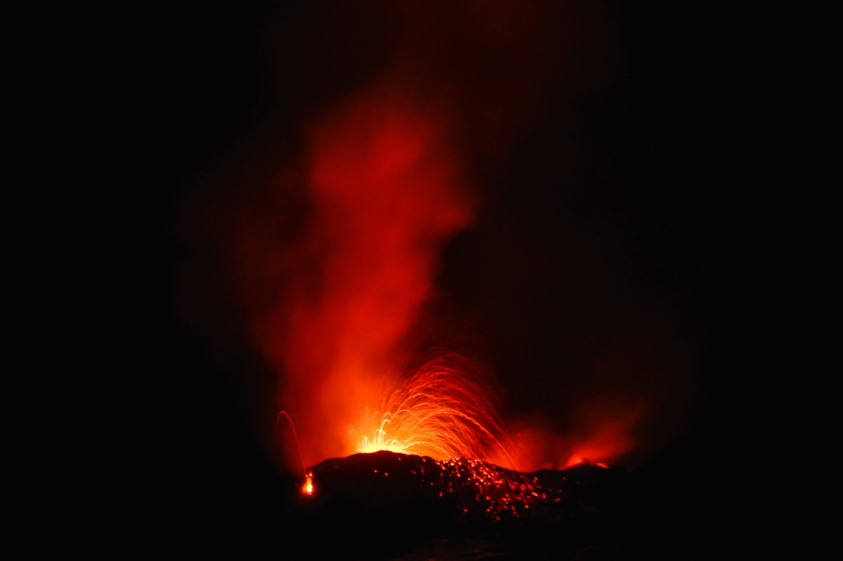 извержение вулкана Эрта Але - Георгий А