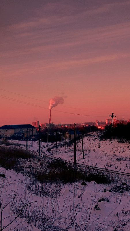 Индустриальный пейзаж на закате дня - Леонид Абросимов