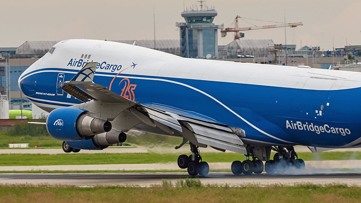 Посадка Boeing 747-400 компании AirBridgeCargo - Сергей Коньков